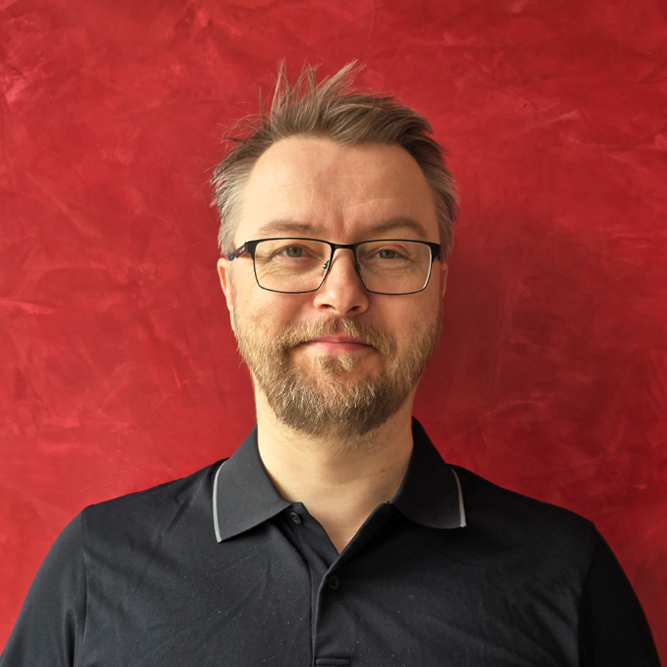 Hannu Hoffren - digitaalinen media ja kuvankäsittely yrityksessä Partanen & Lamusuo Oy | Hannu Hoffren – Digital Media and Image Editing at Partanen & Lamusuo Ltd.